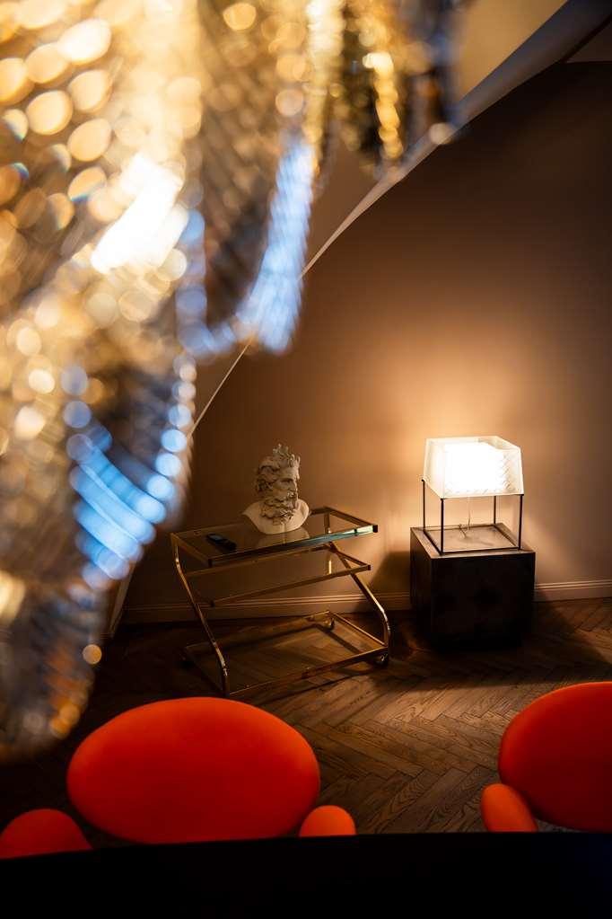 Telegraphenamt Hotel *