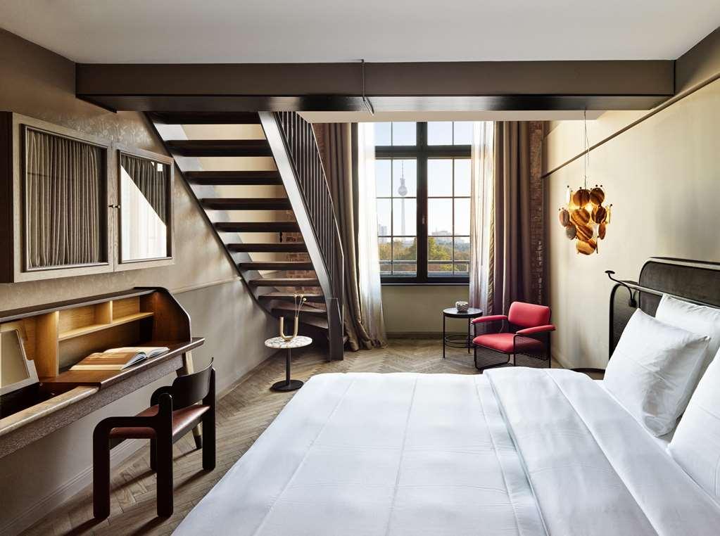 Telegraphenamt Hotel *